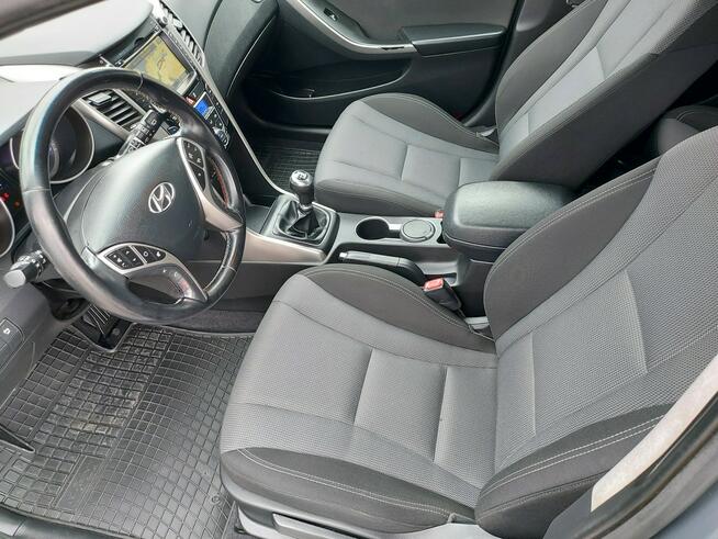 Hyundai i30 1.6 benzyna navi kamera led lift