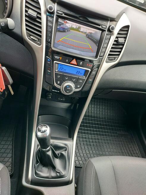 Hyundai i30 1.6 benzyna navi kamera led lift