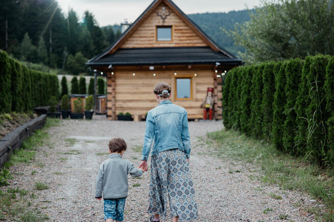 Domek z Jacuzzi na wyłączność w górach Jodłowa Chata