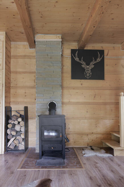 Domek z Jacuzzi na wyłączność w górach Jodłowa Chata