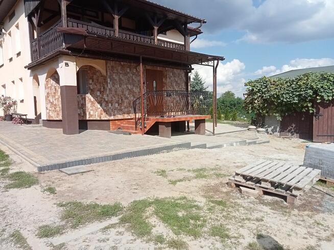 Układanie kostki brukowej