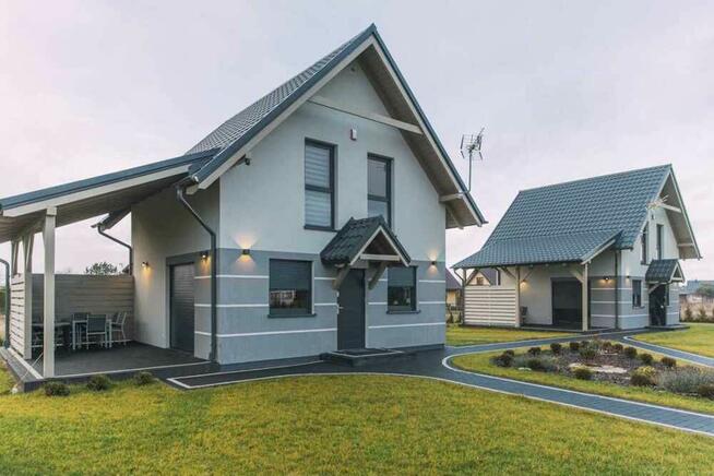 Dwa domki letniskowe blisko lasu i morza