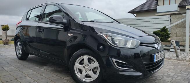 HYUNDAI I 20 1.3 BENZYNA ROK 2012 AUTO SPROWADZONE Z NIEMIEC