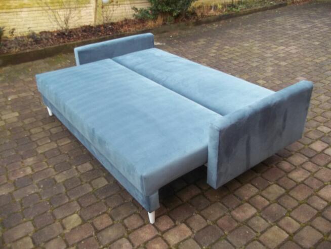 Kanapa na nogach drewnianych-styl skandynawski/sprężyny