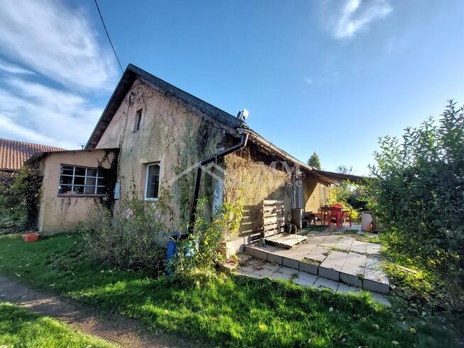 Urokliwe siedlisko na sprzedaż w sercu Warmii .