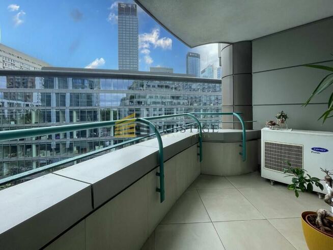 Przestronny apartament Grzybowska