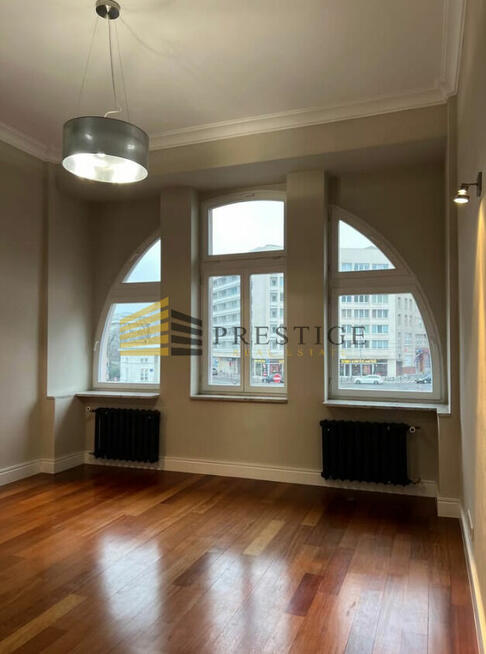 Piękny lokal na biuro - Bagatela