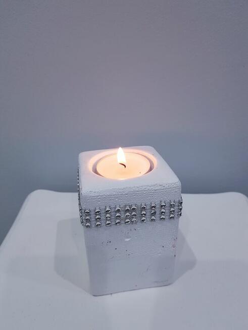 Świecznik z kryształkami + GRATIS