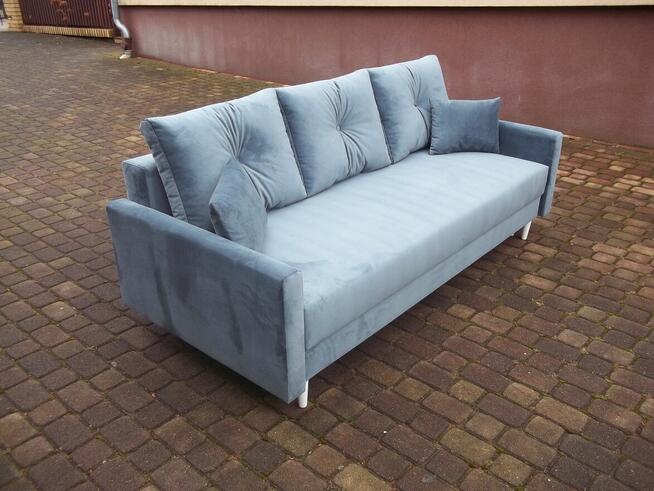 Kanapa na nogach drewnianych-styl skandynawski/sprężyny