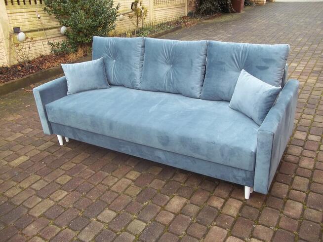 Kanapa na nogach drewnianych-styl skandynawski/sprężyny