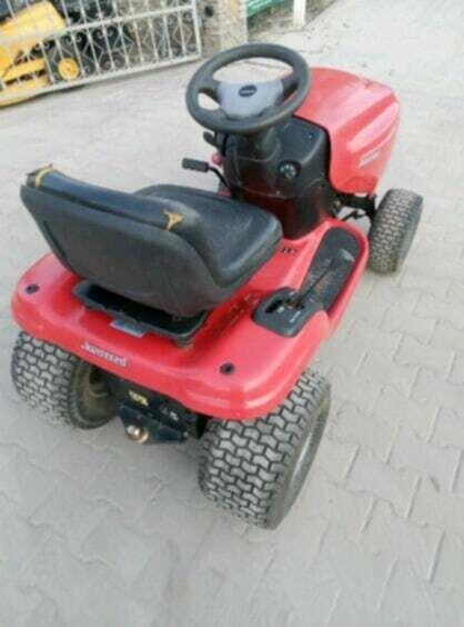 Traktorek kosiarka bez kosiska 16,5 HP Jonsered