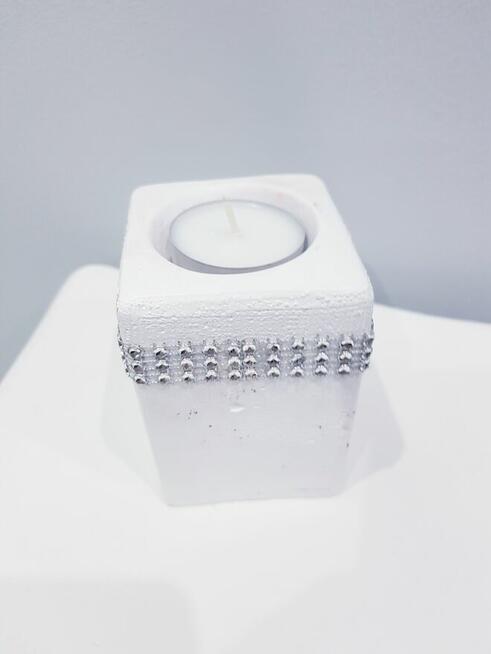 Świecznik z kryształkami + GRATIS