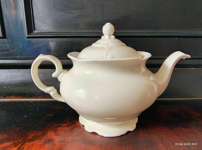 Czajnik Alaska szkliwo krem