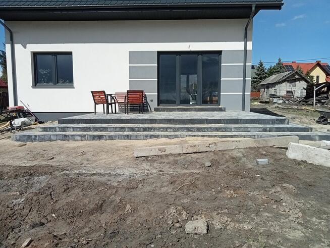 Układanie kostki brukowej