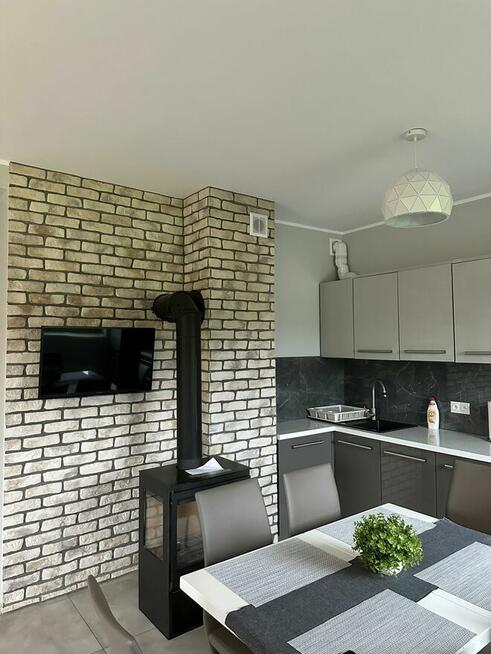 Dwa domki letniskowe blisko lasu i morza