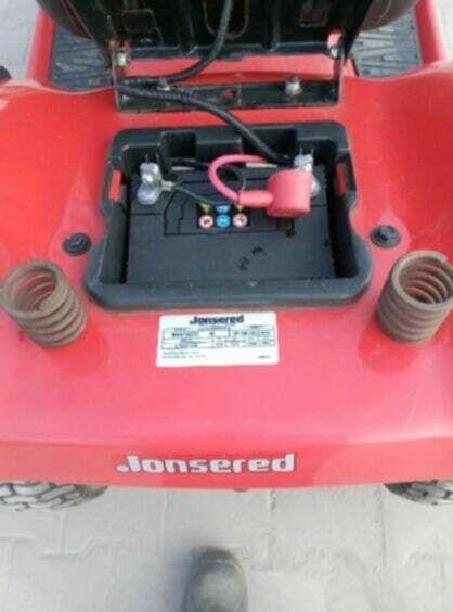 Traktorek kosiarka bez kosiska 16,5 HP Jonsered