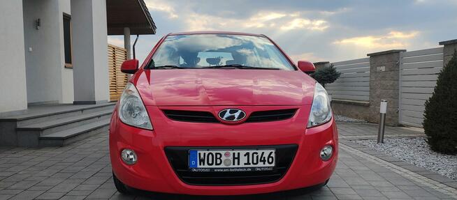 HYUNDAI I 20 1.3 BENZYNA ROK 2012 AUTO SPROWADZONE Z NIEMIEC