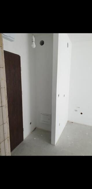 Nowa kawalerka z balkonem