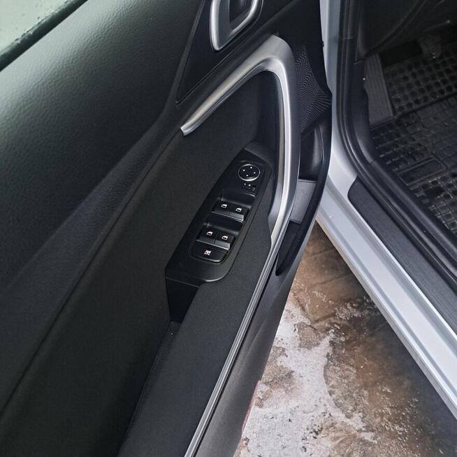 Zadbana i oszczędna kia ceed scr L