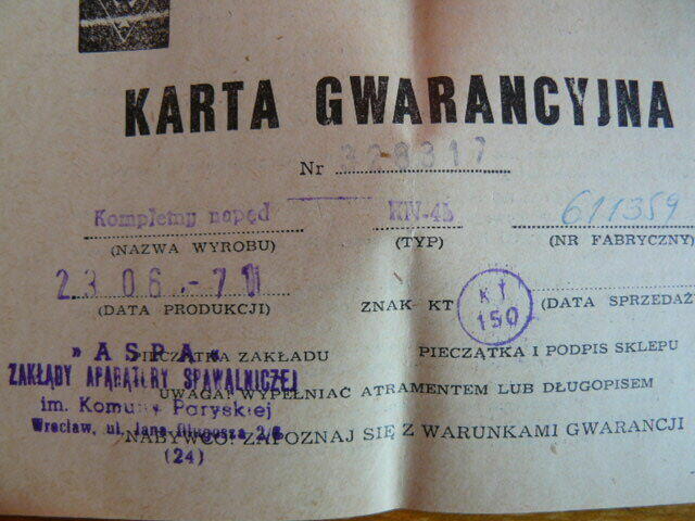 Dokumenty starej maszyny do szycia Lucznik