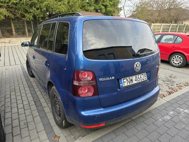 Volkswagen Touran 1.4 TSI 140 KM – bogata wersja – 4000 zł