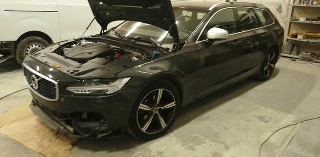 Blacharz lakiernik samochodowy szuka pracy