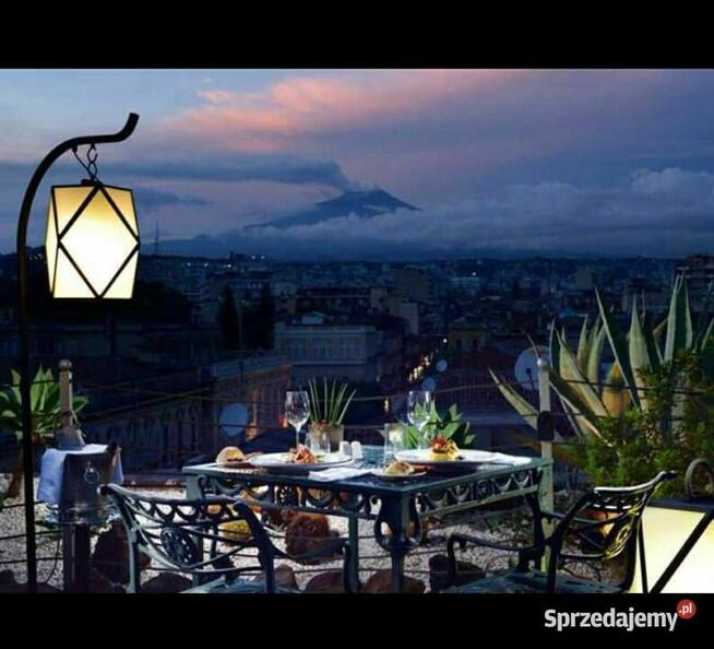 SYCYLIA Na sprzedaż – część kamienicy