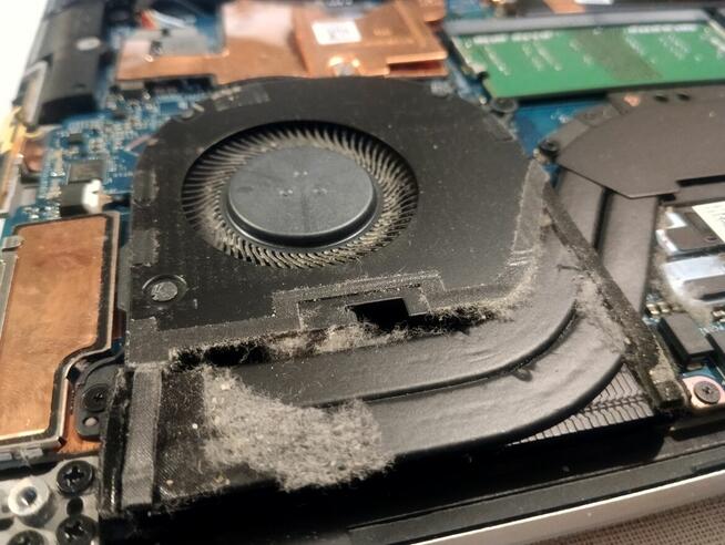 Układ chłodzenia w laptopie - regeneracja/Używane laptopy