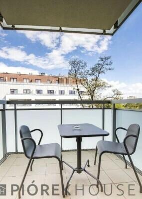 Kawalerka na Bielanach/ 1min do metra!