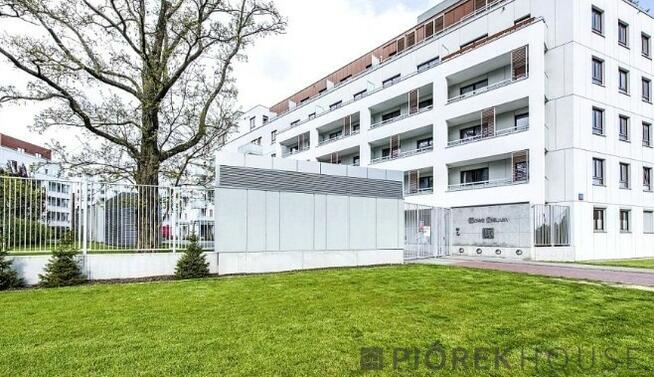 Kawalerka na Bielanach/ 1min do metra!