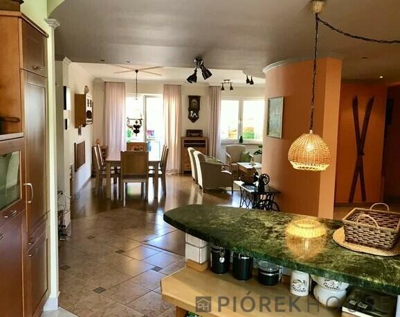 4-pokojowe mieszkanie na Ursynowie