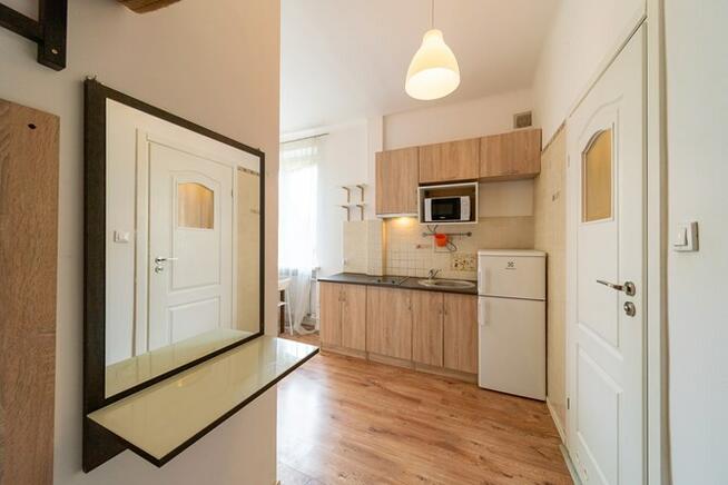 Kawalerka blisko metro Młynów-Rabsztyńska 17, Wola