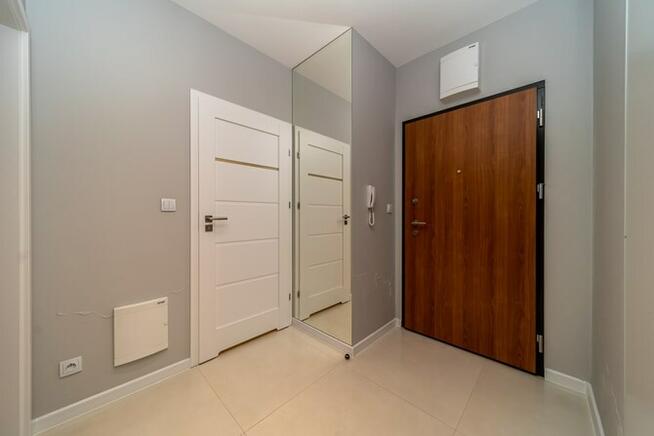 2 pokoje + balkon i miejsce w garażu-Kazimierza 32