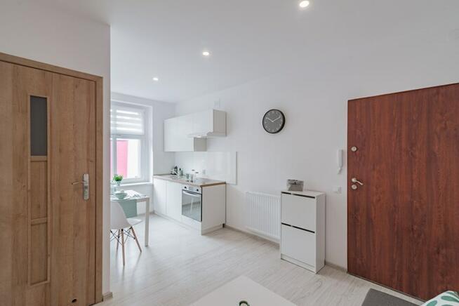 Jasna, funkcjonalna kawalerka, Dworcowa 5