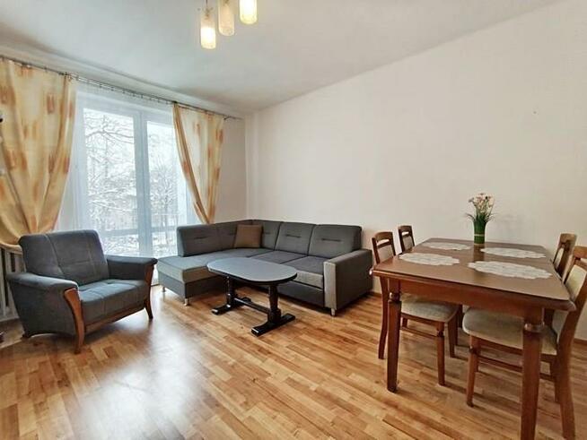 Jasne 2 pokoje z balkonem, Os. Na Skarpie 49