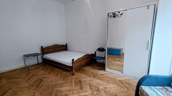 Duży pokój z balkonem- Żeromskiego 21