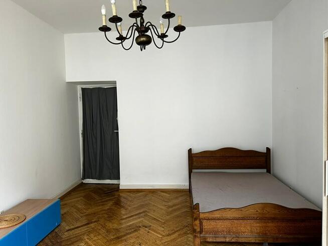 Duży pokój z balkonem- Żeromskiego 21