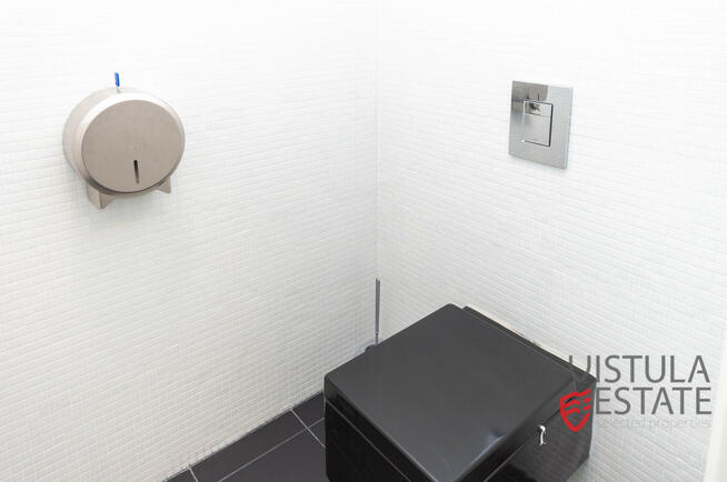 Lokal parterowy w biurowcu | 124 m2