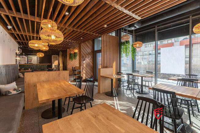 LOKAL GASTRONOMICZNY - WYPOSAŻONY/BRAK ODSTĘPNEGO