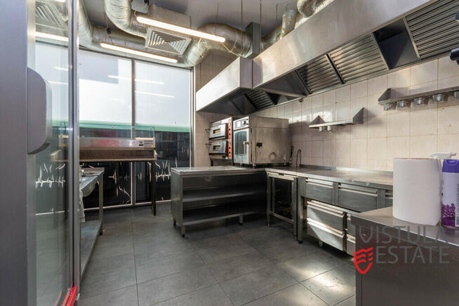 LOKAL GASTRONOMICZNY - WYPOSAŻONY/BRAK ODSTĘPNEGO