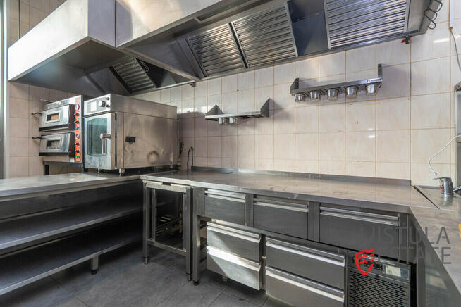 LOKAL GASTRONOMICZNY - WYPOSAŻONY/BRAK ODSTĘPNEGO