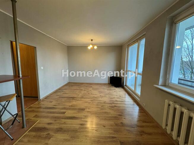 Mieszkanie Katowice Zawodzie, Łączna