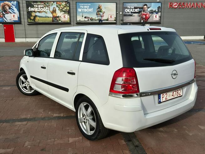Opel Zafira LIFT Bezwypadkowy I Właściciel Serwis do Końca