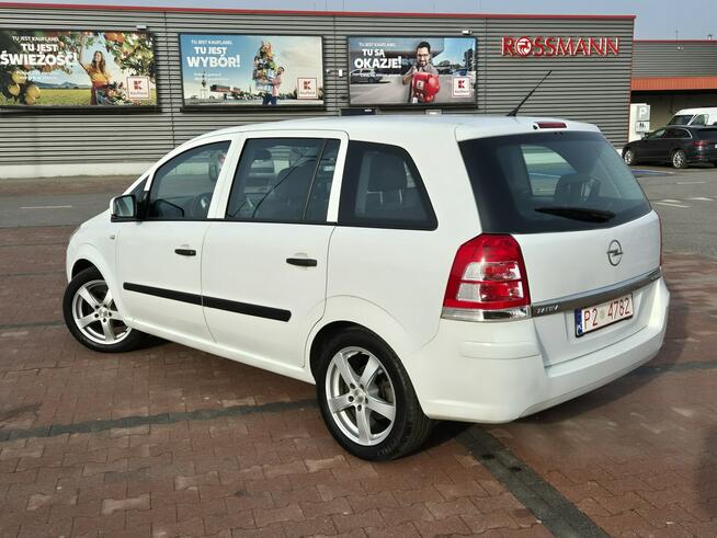 Opel Zafira LIFT Bezwypadkowy I Właściciel Serwis do Końca