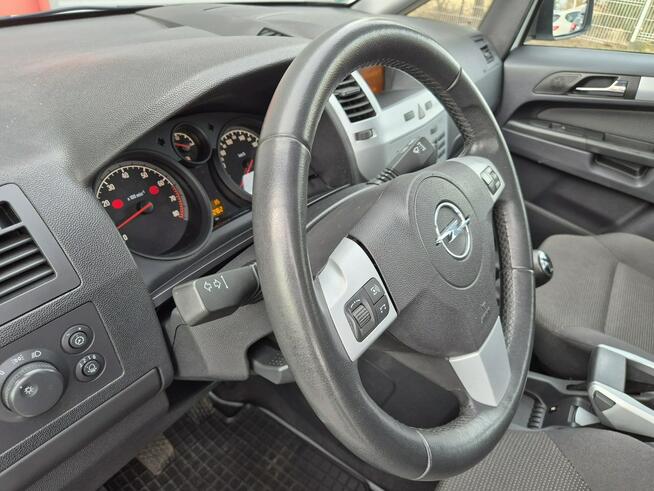 Opel Zafira LIFT Bezwypadkowy I Właściciel Serwis do Końca