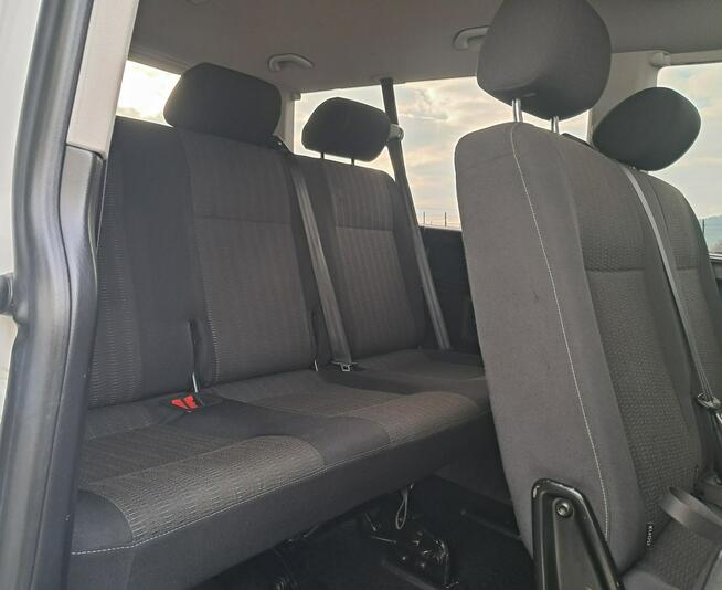 Volkswagen Caravelle 4Motion L2 Long 9-osobowy