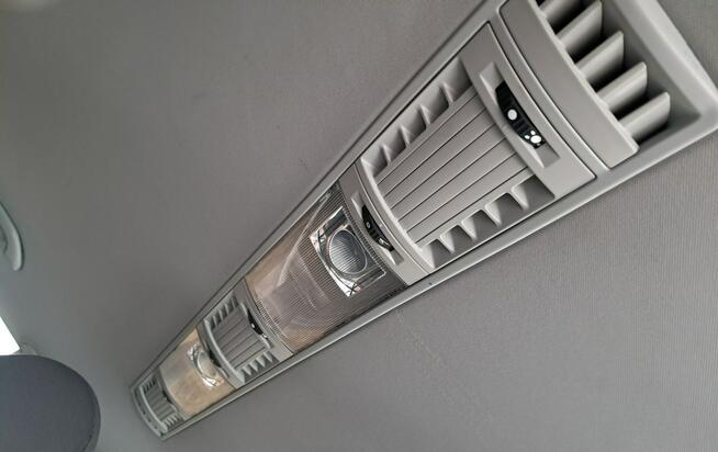 Volkswagen Caravelle 4Motion L2 Long 9-osobowy