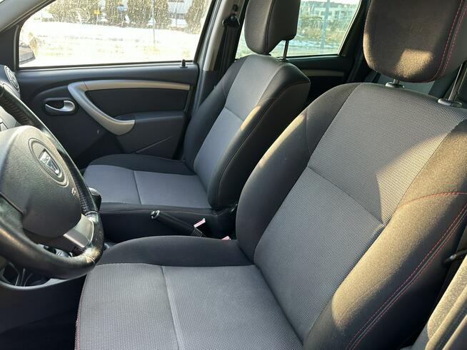 Dacia Duster Niezawodny silnik, klimatyzacja, bluetooth, isofix, opony wielosez.