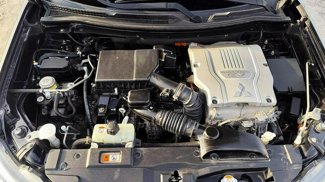 Mitsubishi Outlander 4x4 Xenon Navi Skóry Gwarancja