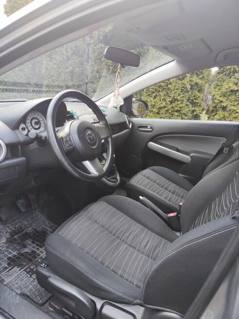 Zadbane i zwinne autko do miasta – Mazda 2 |opony całoroczne